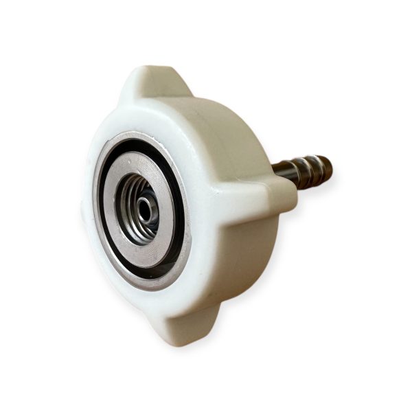 OXYGEN HOSE SIS (HANDWHEEL) CONNECTOR 1/8" THREAD